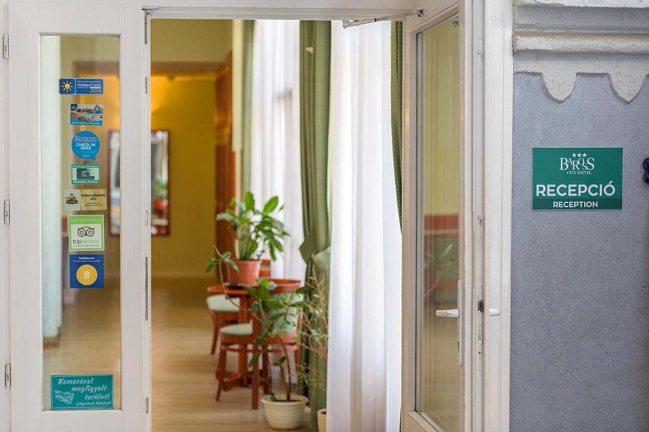 Baross City Hotel - Будапеща Екстериор снимка