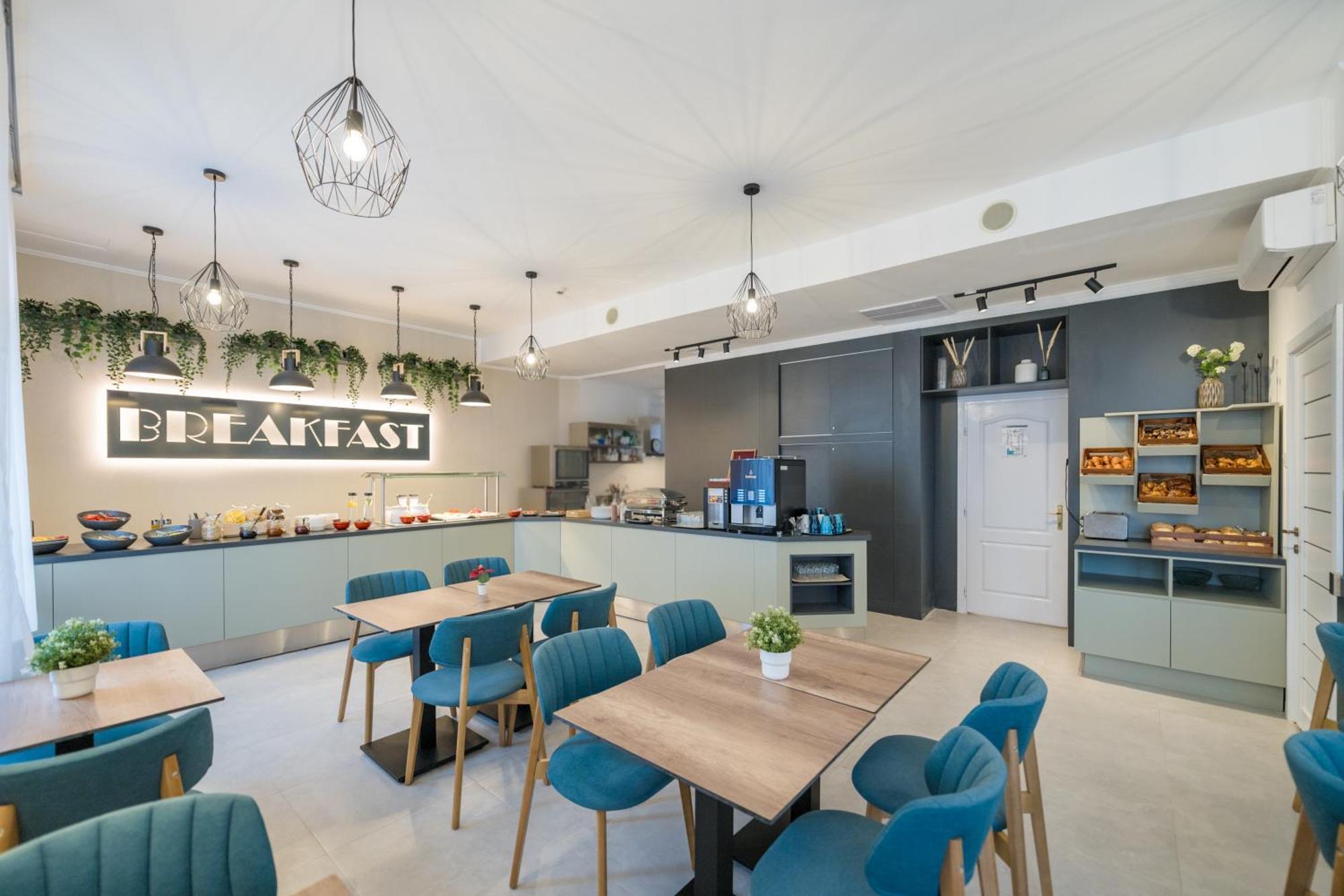 Baross City Hotel - Будапеща Екстериор снимка